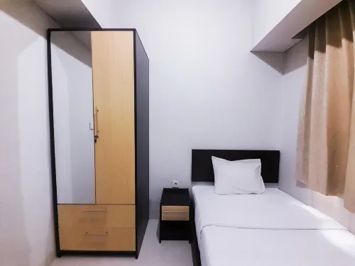 Compact and Warm 2BR at Apartement Skyland City Jatinangor By Travelio - Homestays