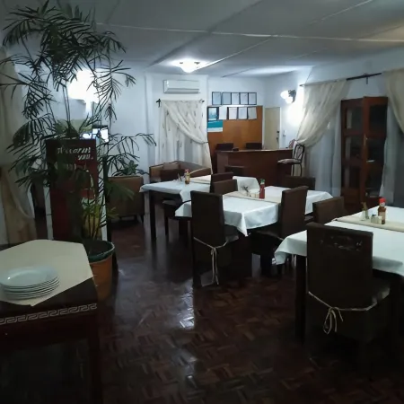 Kuku Royal Lodge