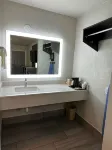Sleepy Traveler Motel - Wifi