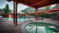 Icicle Village Resort - Романтические