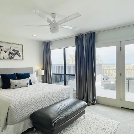 Caballo Bay at Horseshoe Bay | Sylish Retreat with Stunning Lake LBJ Views, Pool