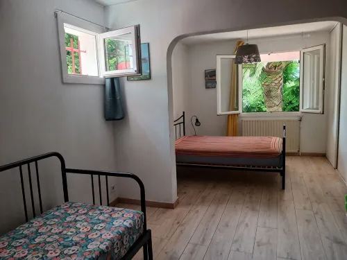Studio with terrace and garden