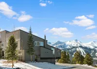 Gold Point Resort Breckenridge by Vacatia