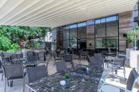 N Hotel