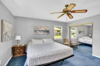 Newly remodeled house, 5 minutes from Indian River and 20 minutes from the ocean