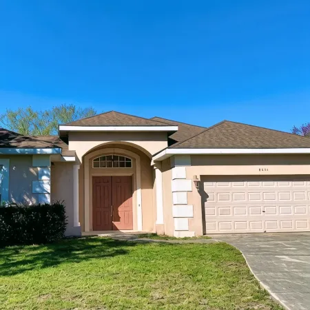 Private Cabana home. Heated pool. 3400 sq ft of luxury! Kids and pets welcome.