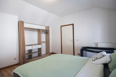 Charming house Centre de Mons  호텔