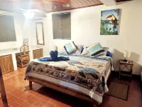 Pacific Ocean-Front Villa de Azul. stunning Sunrises & Sunsets, 3bd 2 full baths
