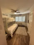 Charming 2-bedroom Stratton Mountain Condo with shuttle service - Wifi