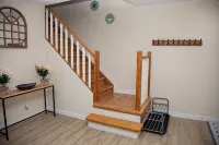 Home Away from Home! Family-sized vacations, group getaways, business trips, - Bungalows