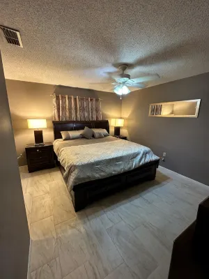 Charming 3-bedroom house in pleasant Port Richey with AC, WiFi - Wifi