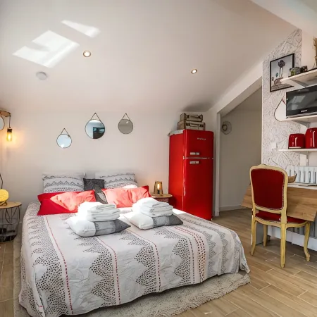 Smart Casa a lovely love nest for a Paloise getaway - Free parking 24/24