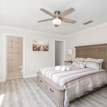 Newly remodeled. Waterfront. 7 min walk from the beach!