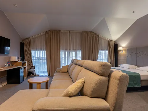 Park Avenue Hotel