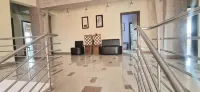Naparis Boutique - 2-Star