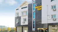 DreamTrip Guesthouse - Pensions