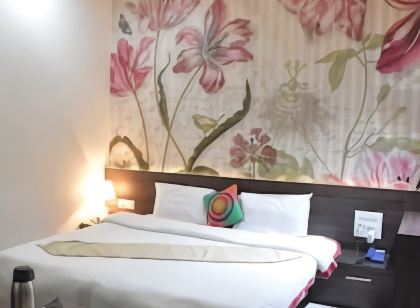 Hotel Ram Saroj Palace