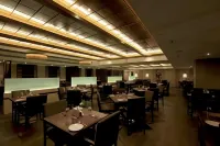 Goutham Grand Hotel - breakfast