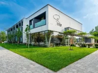Reed Luxury Hotel by Balaton Hotels in Siofoki