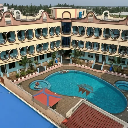 Aqua Marina Drive Inn
