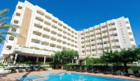 Hotel Los Robles - Beach