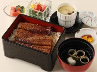 โรงแรมลัวซีร์ โทโยฮาชิ - พร้อมอาหารเช้า