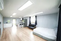 Muju Neulpum Pension - Homestays