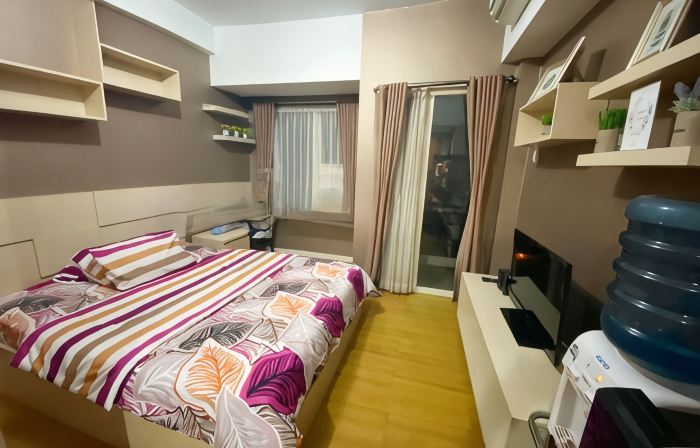 Premium Studio Room by Mareslim at Margonda Residence 5