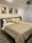 Cozy condo for rent 3 minutes from the beach!