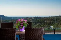 Luxury Villa Malvasia with Seaview and Heated Pool - Villas