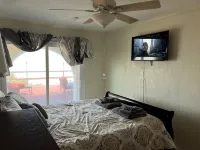 Waterfront Port Isabel, Full Private house with 6bd/2.5ba and Min's to SPI - balcony