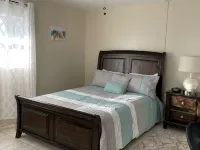 1 Bedroom near Red Hook St Thomas VI Hotels in Nazareth