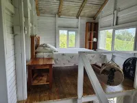 Cute & Cozy Caribbean Cabin on a farm. - 홈스테이