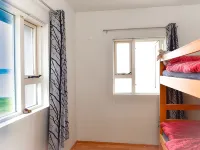 Spacious and comfortable house at the shore 格雷尼維克住宿飯店