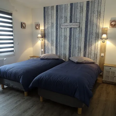 Sea View 2-5 Persons "JACUZZI and Private Sauna Als Chargeable Option