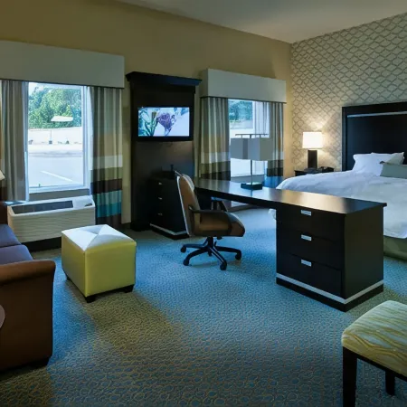 Hampton Inn & Suites Denison
