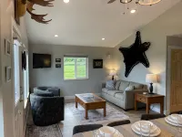 Bear Canyon Cottages - Birch House - Tiny houses