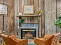 Laurel Valley Mountain Retreat Hotels in Townsend