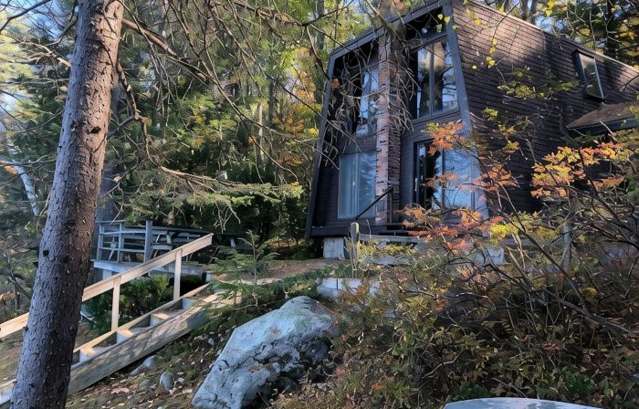 Secluded lakefront cottage with private beach LAKES REGION, DENMARK MAINE