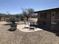 Quiet 3 acre Ranch Home with incredible mountain views!! - 4-Star