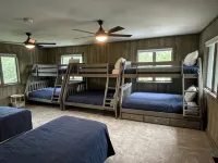 Lake House with Spectacular Sunsets & Boat Dock - 3 estrellas