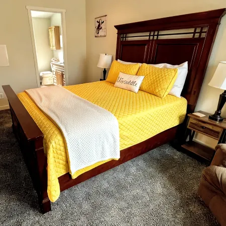 ★Entire House♥Pickle-ball★BBQ★WiFi/Arcade/Games★Basketball★Volleyball★Fire Pit
