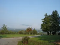 Servants' Cottage on 600 Acre Working Horse/Cattle Estate - 3-Star
