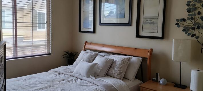Westbury Townhome with community pool Отели в г. Вестминстер