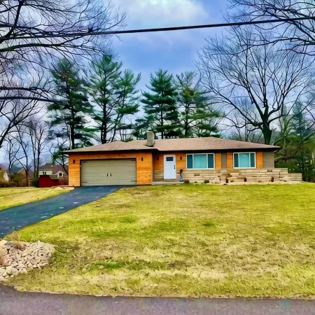 Charming Loveland home, Close to everything!