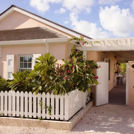 Eleven Bahama House