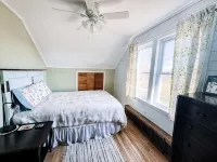 Great location to enjoy winery hopping, and close to the Spire Institute! - 3 stelle