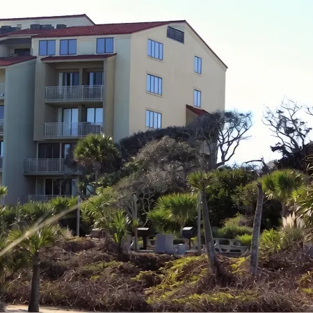 Oceanfront Penthouse Views,Elegant Natural Finishes,WiFi, 5 TV's, 4Bed, 3Bath