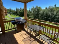 5 min walk to village and slopes! Peaceful 3 BR 2 Bath retreat - 3-Star
