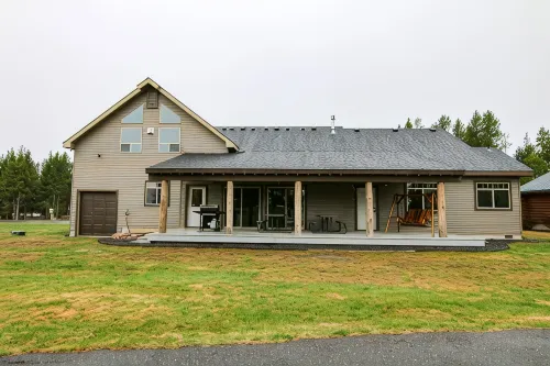 Luxury Cabin,Golf Course,Yellowstone, Stunning Mountain Views,Tubing, Rafting, - Wifi